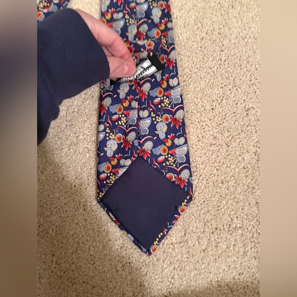 SALVATORE FERRAGAMO Vintage 100% Silk Blue Fruit & Paisley Pattern Men’s Tie - Picture 9 of 16